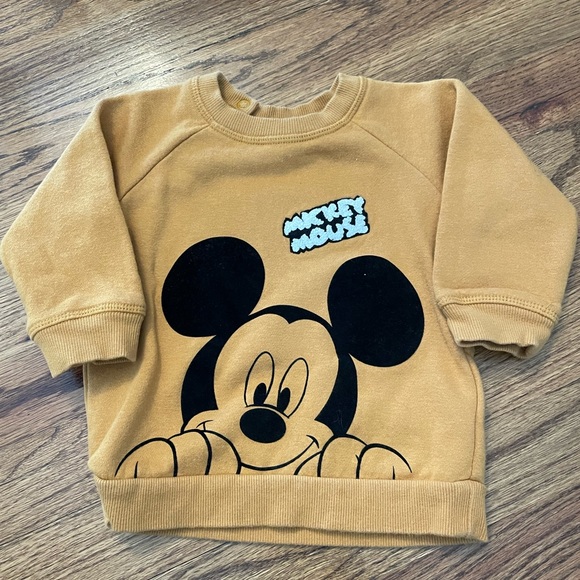 H&M Other - Mickey Mouse sweatshirt